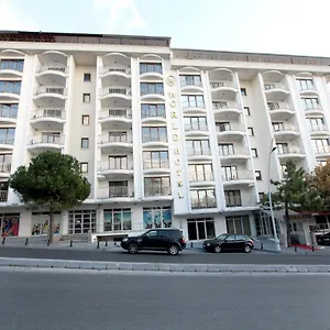 3* Hotel Ny World